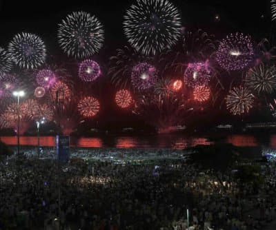 2.5 million people pack Rio beach for Guinness New Year record