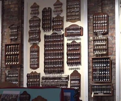 Thumbnail for Iowa Woman Breaks Spoon World Record With 38,162 Utensils—Soup Fans Rejoice Everywhere